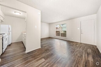Building Photo - 2314 Parker Ln