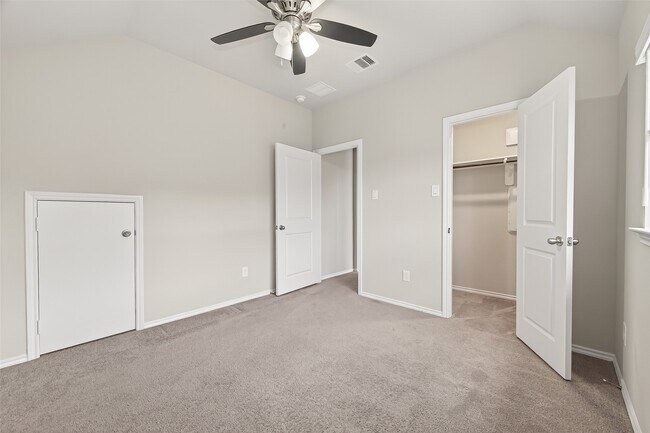 Building Photo - 20211 Rainflower Bay Ln