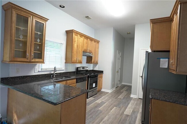 Building Photo - 9420 Coleherne Ct