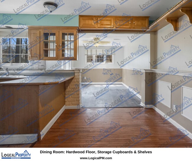 Building Photo - 4 Bed, Minutes From Beaumont, Birmingham, ...