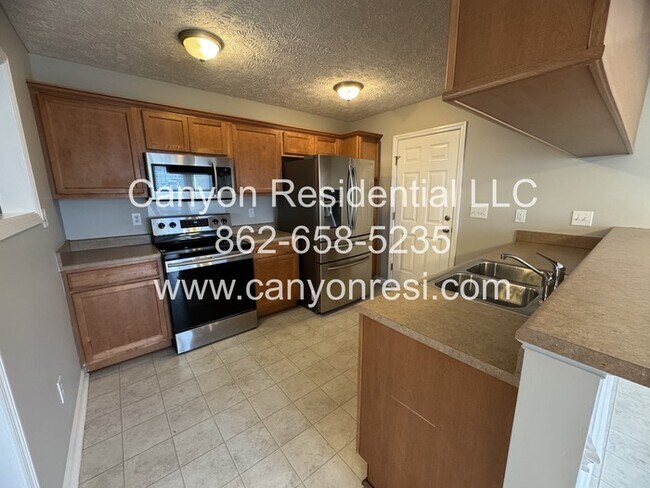 Building Photo - 1435 Oldstead Dr