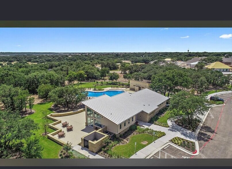 Building Photo - 1920 Centerline Ln