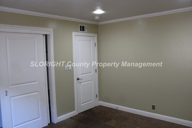 Building Photo - AVAILABLE AUGUST - Immaculate Spanish Style SLO Home - 3 Bedroom / 2 Bathroom