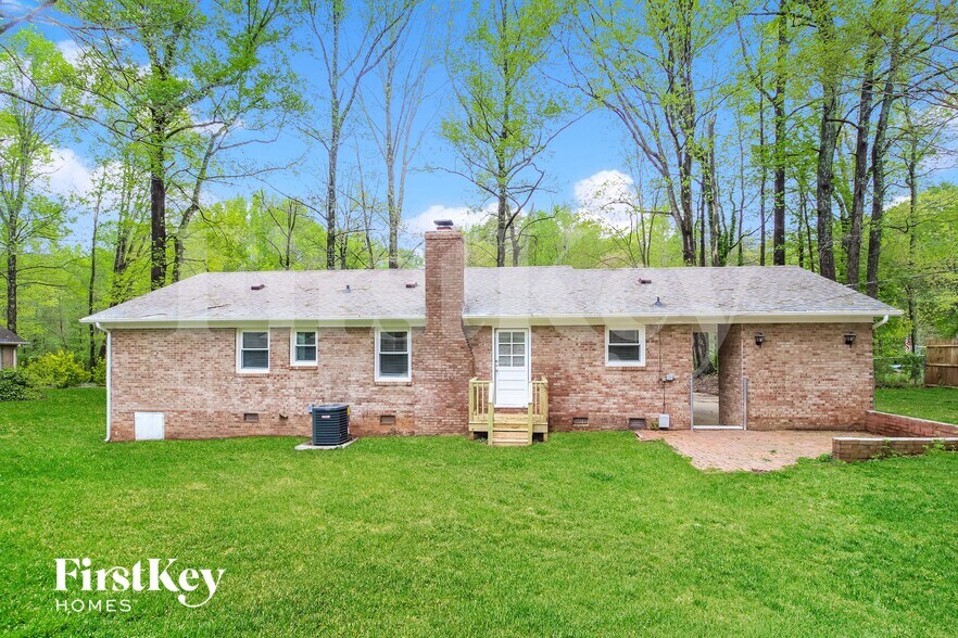 Building Photo - 1483 Fieldmount Rd