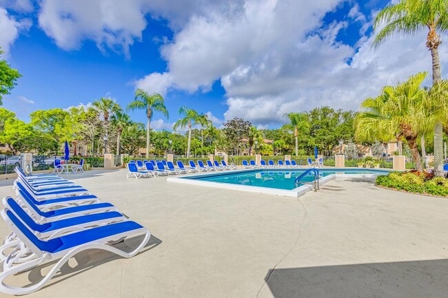 Building Photo - 479 Prestwick Cir