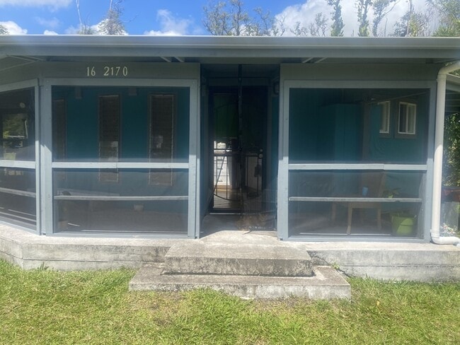 Building Photo - 16-2170-2170 Plumeria Dr
