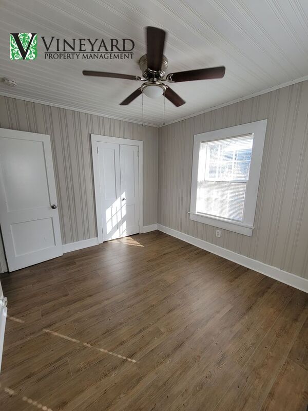 Building Photo - 916 N Tennessee St