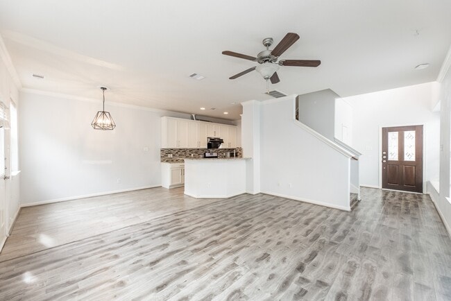 Building Photo - 24662 Folkstone Cir