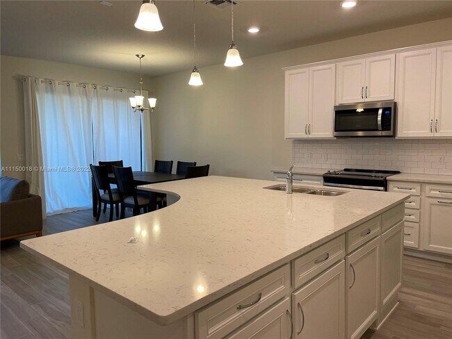 Building Photo - 8297 Catria Ln