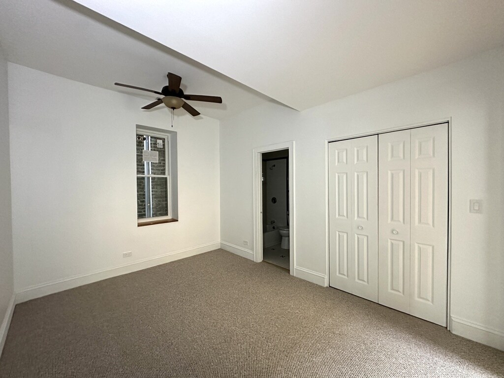 Building Photo - 1358 N Bosworth Ave