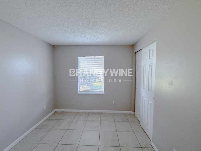Building Photo - 10847 Bahia Dr