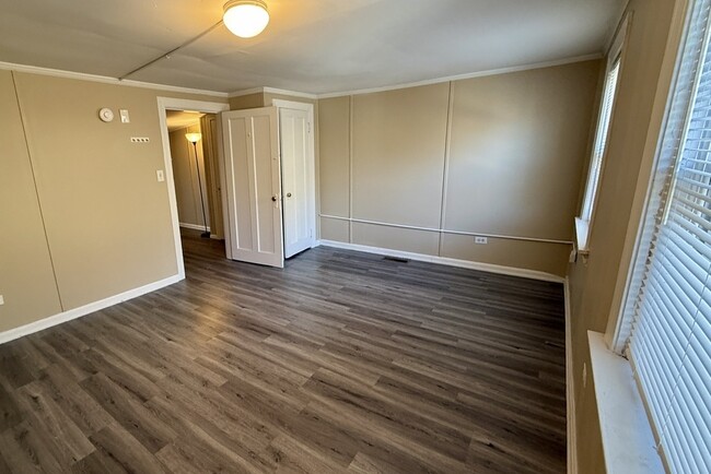 Building Photo - ?? Clifton – Minutes from UC Campus | 3 Be...