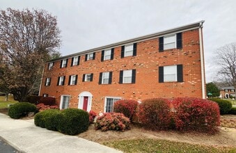 Building Photo - 311 Loudon Rd