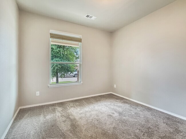 Building Photo - 4408 Dashland Dr