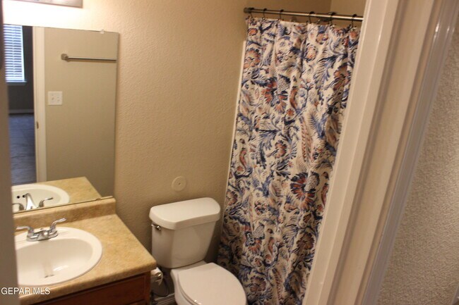 Building Photo - 13978 Vaquero Rock Dr