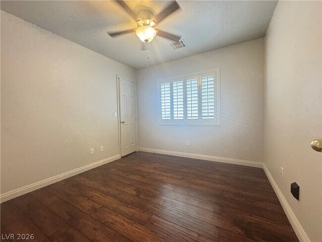 Building Photo - 9783 Ocotillo Falls Ave