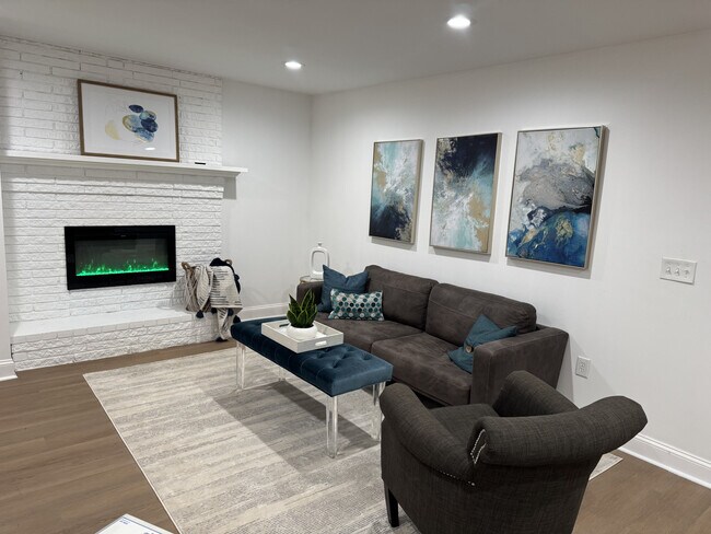 Building Photo - 3048 Cherry Blossom Ln