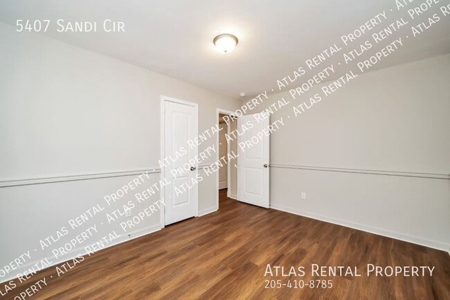 Building Photo - 5407 Sandi Cir