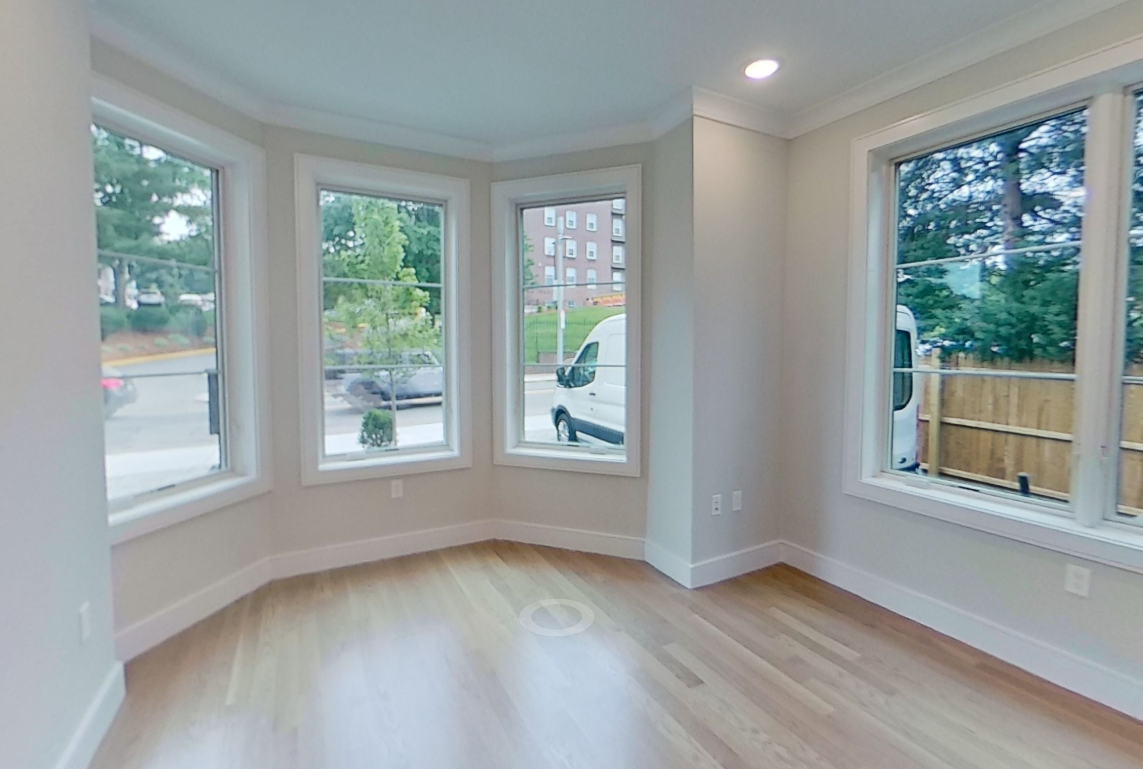Apt 1 - 104 Warren St