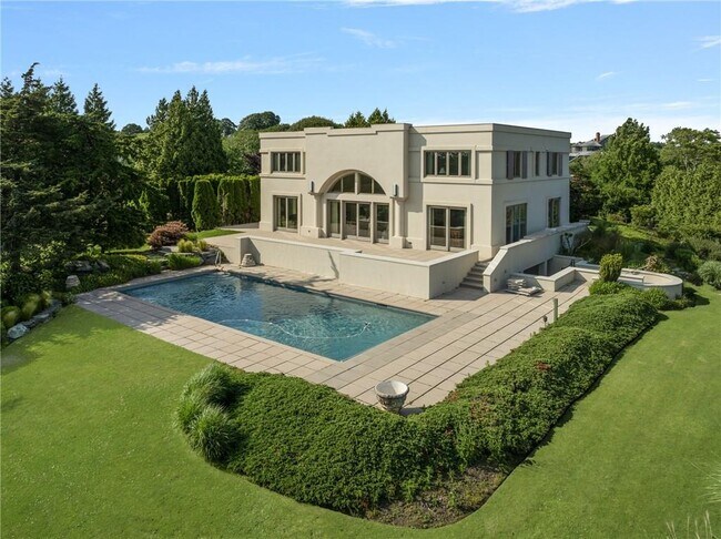 Building Photo - 283 Ocean Ave