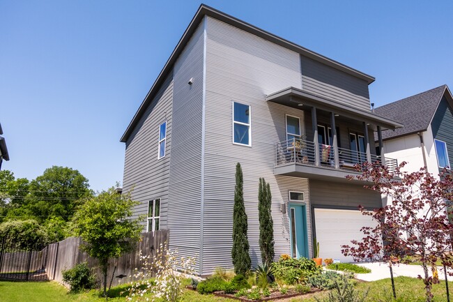 Building Photo - 5340 Agatha Cir