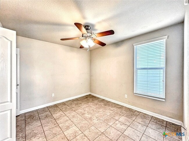 Building Photo - 338 Trestle Tree