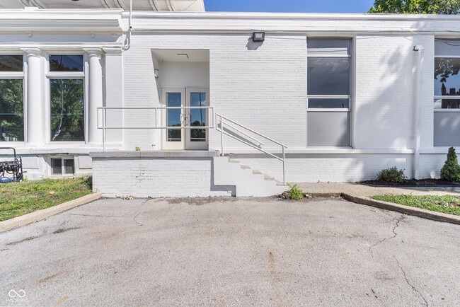 Building Photo - 3445 N Washington Blvd