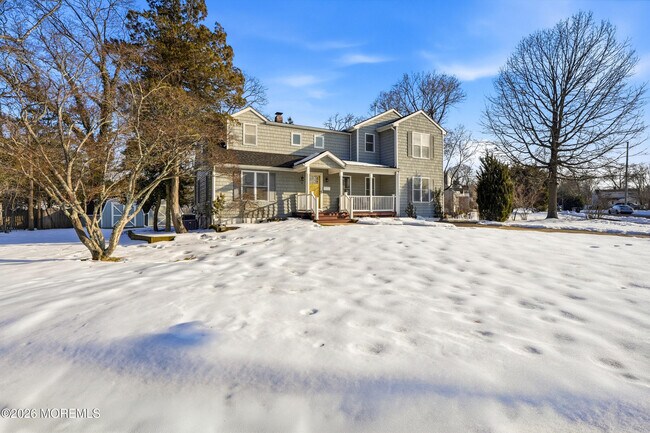 Building Photo - 19 Carole Dr