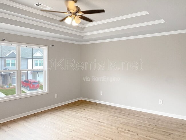 Building Photo - 5108 Fox Den Rd