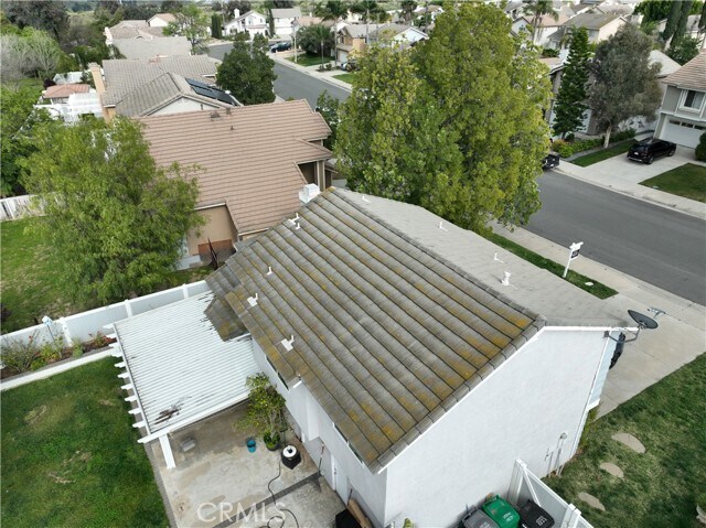 Building Photo - 26691 Kicking Horse Dr