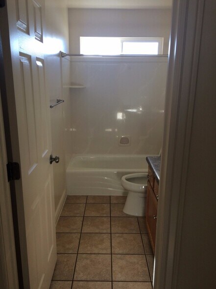 Building Photo - 1884 Shepard Ln