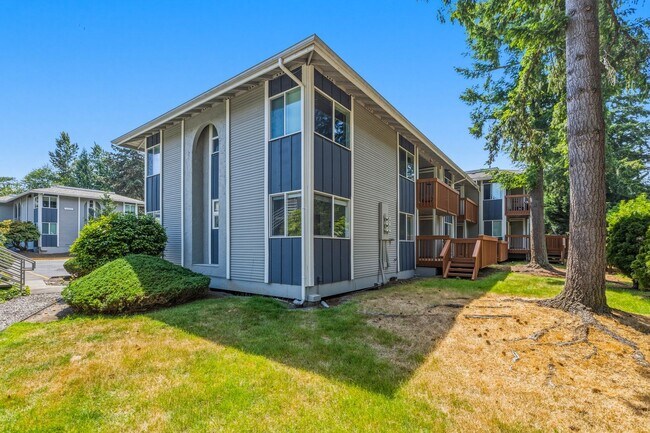 Building Photo - 2bd/1.75ba Redmond Condo