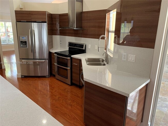 Building Photo - 804 Verona Lake Dr