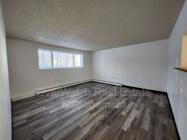 Building Photo - 1509 W 45th Ave