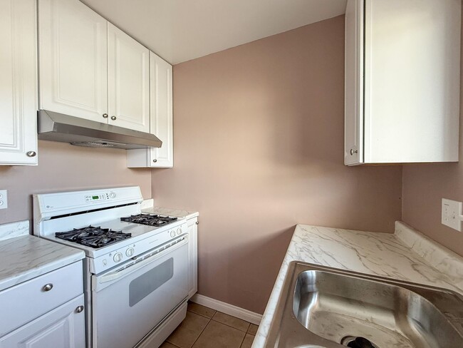 Building Photo - 6389 El Dorado Ave