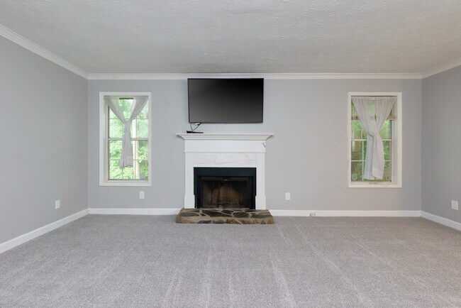 Building Photo - 1003 Country Park Dr