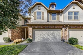 Building Photo - 8335 Hawthorn Vly Ln