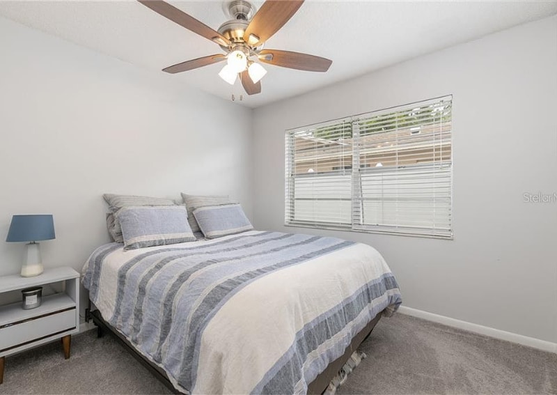 Building Photo - 1590 Dinnerbell Ln E