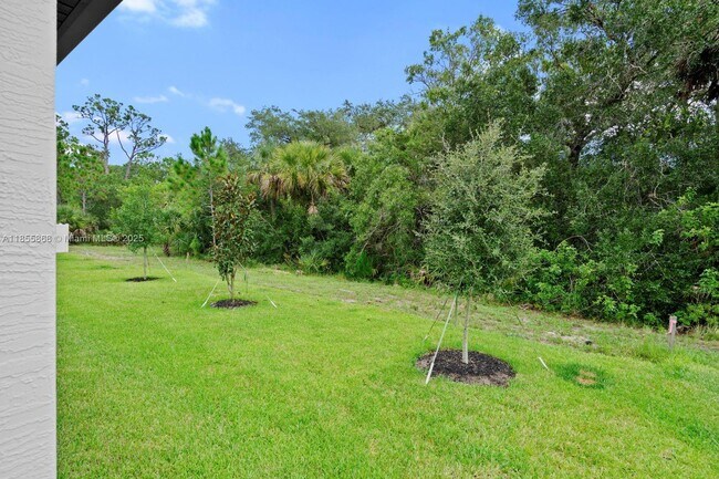 Building Photo - 5025 Armina Pl