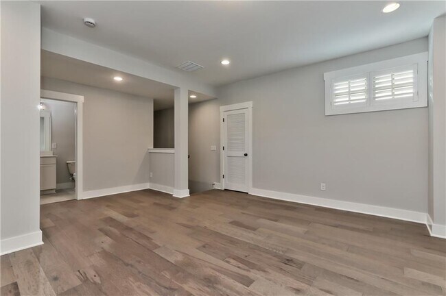Building Photo - 1007 Fendley St