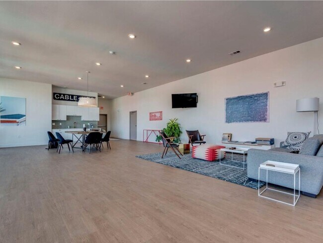 Building Photo - Modern 1 Bedroom, 1 Bath Condo at Public Lofts