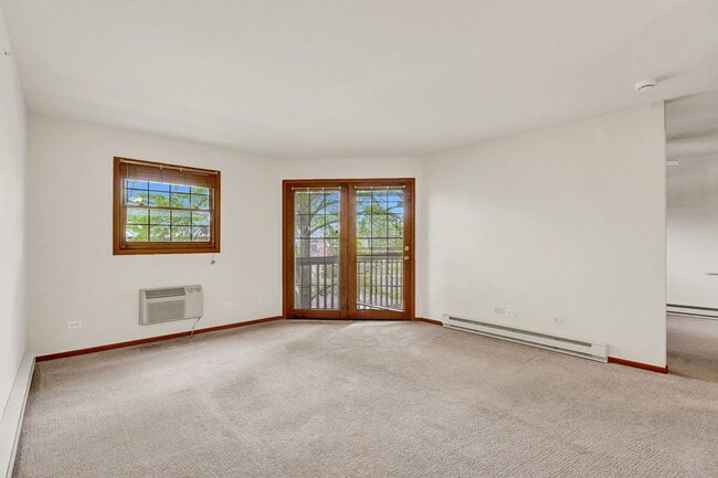 Building Photo - 330 Leah Ln
