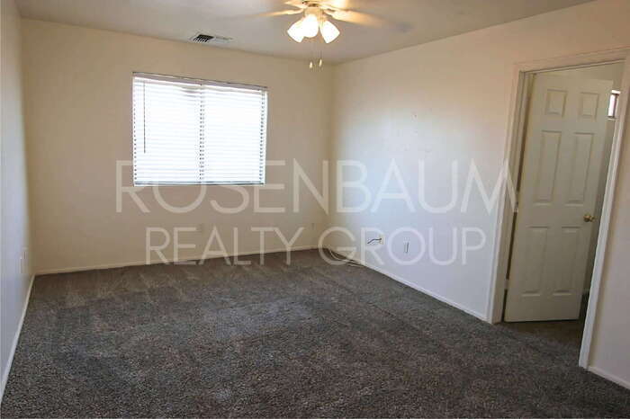 Building Photo - 13211 S Kin Cir