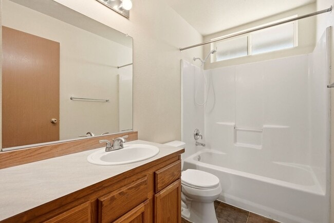 Building Photo - 3442 W Lilac Ct