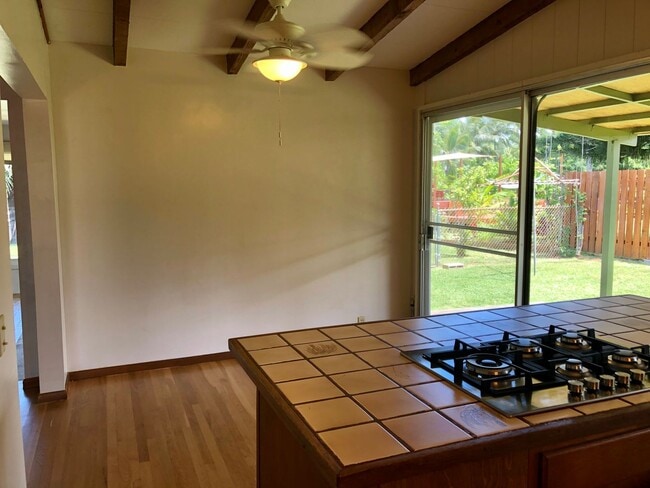 Building Photo - ENCHANTED LAKES 3/2/1, ENJOY KA'ELEPULU CANAL IN YOUR BACKYARD