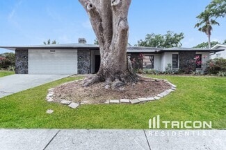 Building Photo - 2666 Luce Dr W
