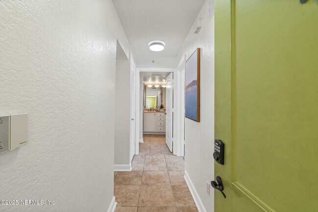 Building Photo - 108 Laguna Villa Blvd