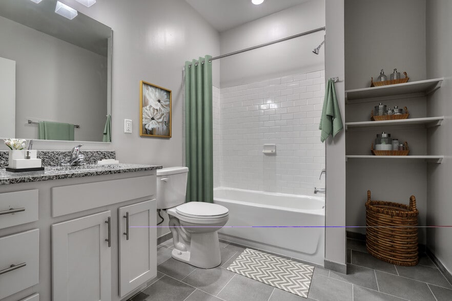 Building Photo - Flats at Sandy Springs