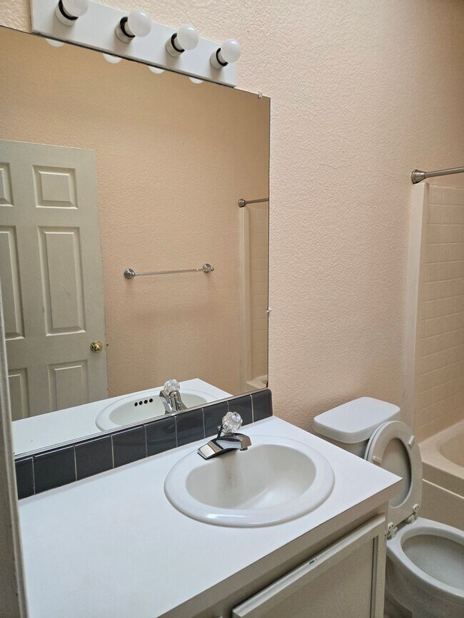 Building Photo - STATUS: PENDING APPLICATION- R10B | $1995 ...