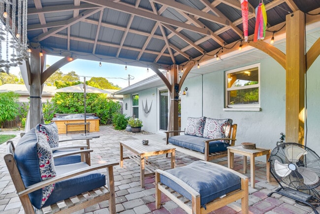 Building Photo - 7100 6th Ave N